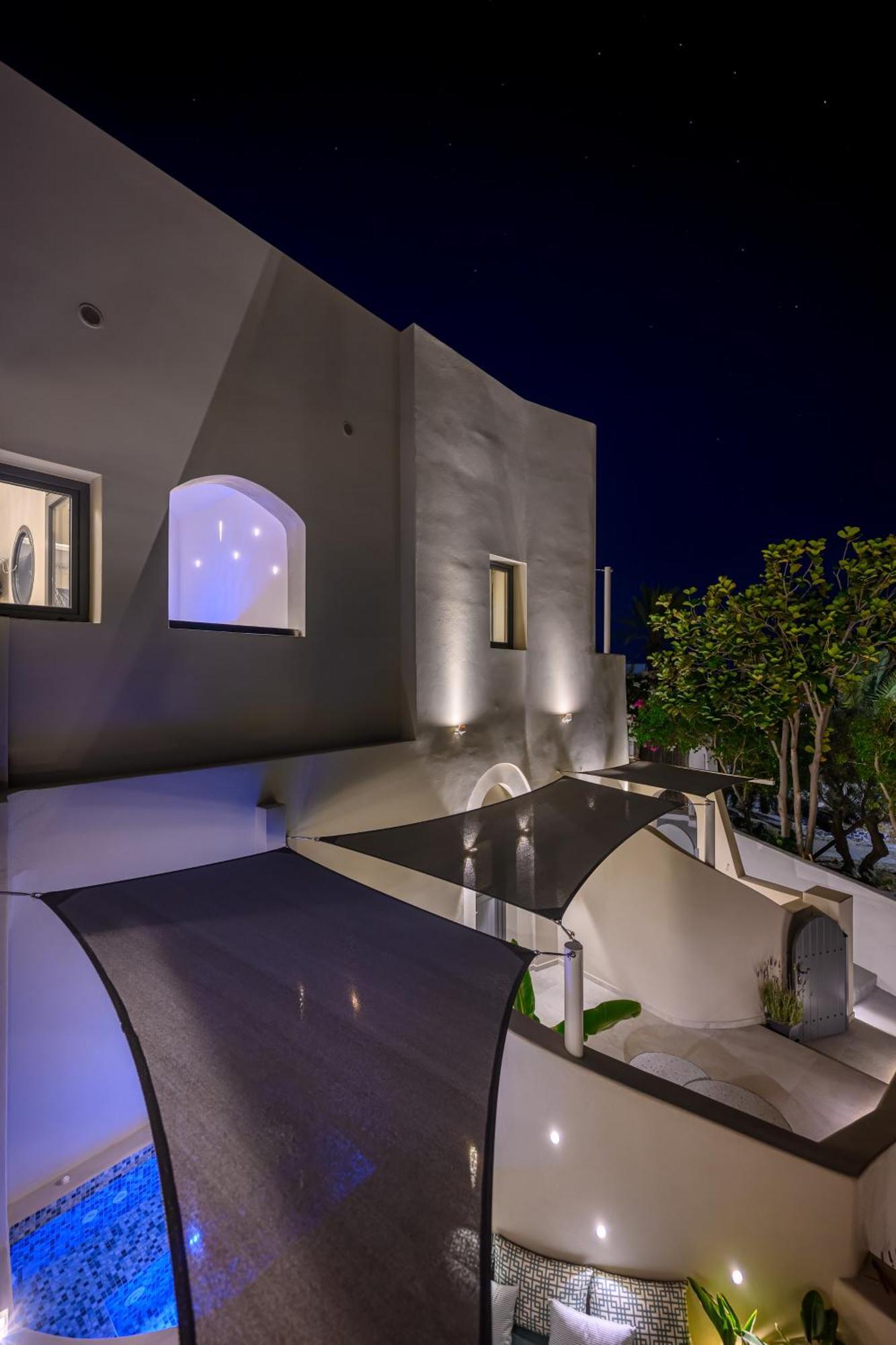 Vóthon Galaria Serenity Suites מראה חיצוני תמונה